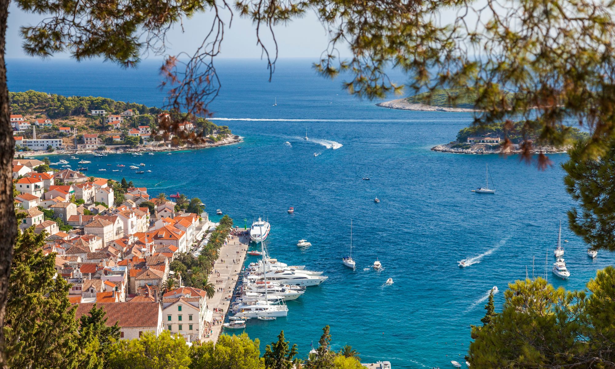 Waarom september en oktober de mooiste maanden zijn voor een vakantiehuis met privé zwembad in Kroatië